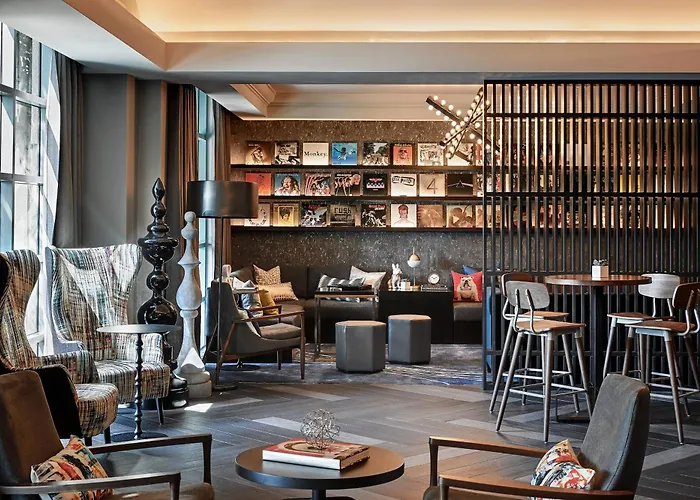 Renaissance Los Angeles AirportAirport Hotel